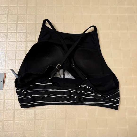 Women's Highneck Twist-Front Longline Bikini Top - Shade & Shore Size XL - Picture 4 of 7